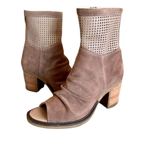 Bos. & Co. Celine Suede Open Peep Toe Boots Bootie in Taupe Size 37 or 7 EEUC - Picture 1 of 8